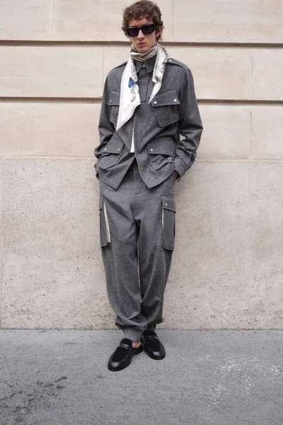 Look 37